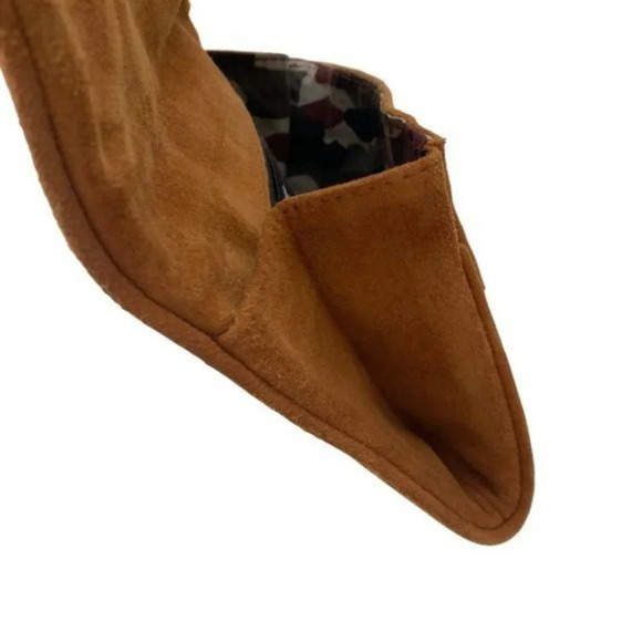 Lalla Marrakech Orange Studded Suede Clutch - Picture 5 of 5